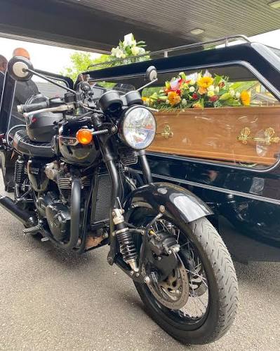 Adventurer – Triumph Scrambler Motorcycle Hearse