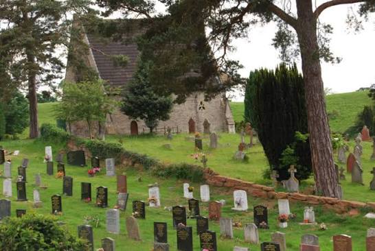 bridgnorth-town-cemetery-chapel